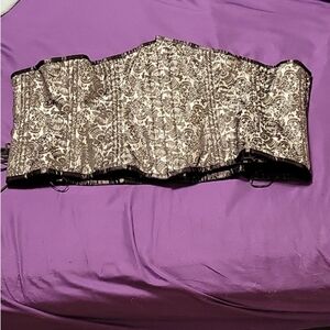 Corset Story size 46 silver and black brocade corset